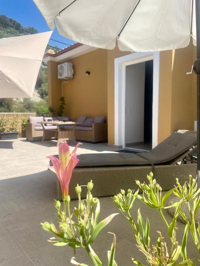 Atrium Apartment Parga Eksteriør billede